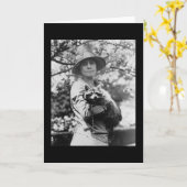 Mevr. Calvin Coolidge met haar Wasbeer 1923 Kaart (Gele Bloem)