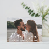 mevrouw & de heer stylish calligraphy bruiloft fot bedankkaart (Staand voorkant)