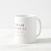 Mevrouw de President, ik herhaal de Mok (Voorkant rechts)