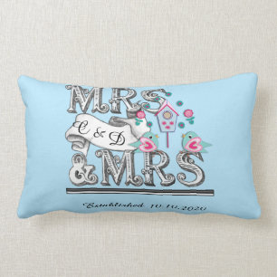 Mevrouw en mevrouw Personalized Lesbian Wedding Gi Kussen