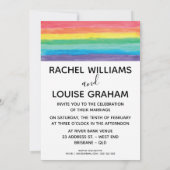 Mevrouw en mevrouw Rainbow Lesbian Wedding Invitat Kaart (Achterkant)