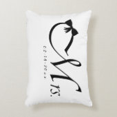 Mevrouw met Bow Accent Kussen (Voorkant(Verticaal))