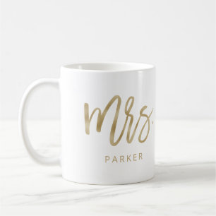 Mevrouw   Modern Gold Script en achternaam Koffiemok