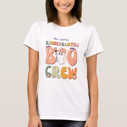 mevrouw Naam Kleuterschool Boo Crew leraar wit T-shirt (Voorkant)