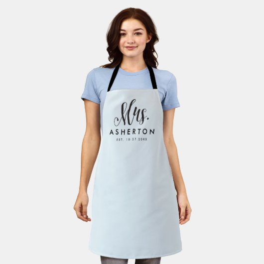 Mevrouw pasgetrouwde bruid gepersonaliseerd blauw schort (Gedragen)