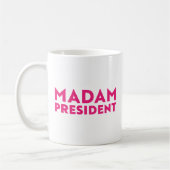 Mevrouw President, moderne hot pink typografie Koffiemok (Links)