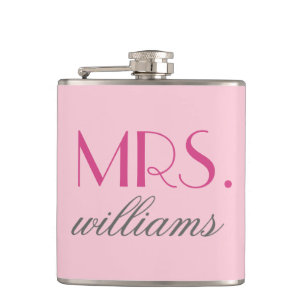 Mevrouw Roze Script Trouw Aangepaste Achternaam Heupfles