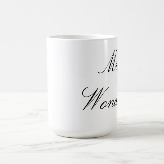 Mevrouw Wonderful Mok (Center)