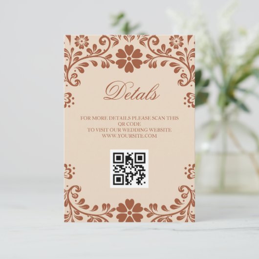 Mexicaanse Art Beige Wedding QR Details Informatiekaartje (Staand voorkant)