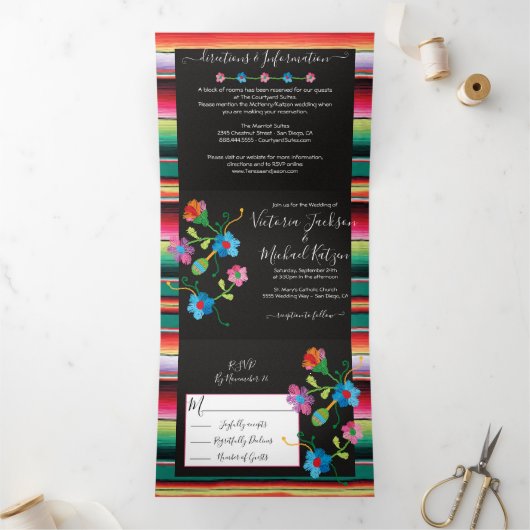 Mexicaanse Borduurwerk Bloemen Vloerkleed Bruiloft Drieluik Uitnodiging (Binnen)