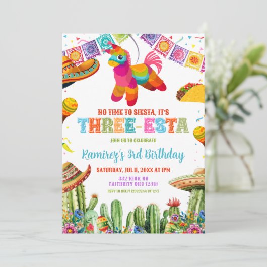 Mexicaanse drie-esta verjaardagsfeestje kaart (Staand voorkant)