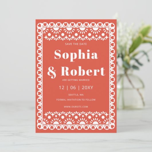 Mexicaanse Fiesta Red Papel Picado Boho Wedding Save The Date (Staand voorkant)