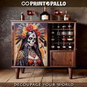 Mexicaanse Santa Muerte versierd met bloemen Tissuepapier