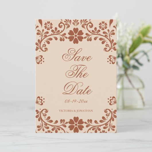 Mexicaanse Terracotta Beige bruiloft Save The Date (Staand voorkant)