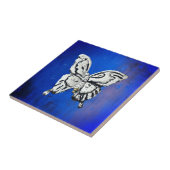  Mexicaanse zilveren vlinder op blauw keramisch Tegeltje (Zijkant)