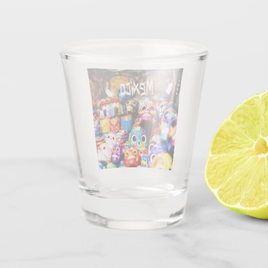 Mexico Colorful Bright skulls Shot Glas (Achterkant)