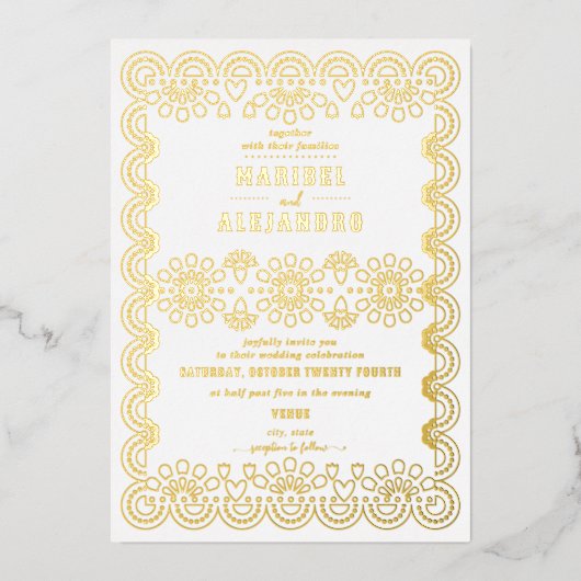 Mexico geschulpte papel picado bloemenwitte bruilo folie uitnodiging (Voorkant)