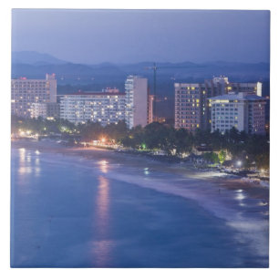 Mexico, Guerrero, Ixtapa. Ixtapa Hotels langs Tegeltje