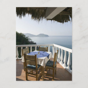 Mexico, Guerrero, Zihuatanejo. Cafétafel over Briefkaart