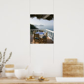 Mexico, Guerrero, Zihuatanejo. Cafétafel over Poster (Keuken)