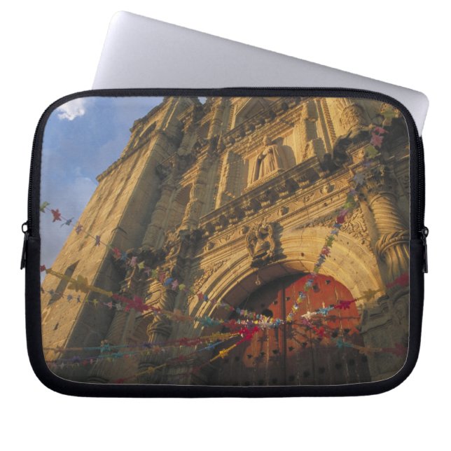 Mexico, Oaxaca, Templo de San Felipe de Neri 2 Laptop Sleeve (Voorkant)