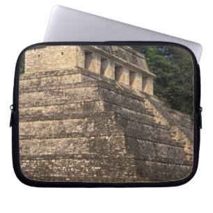 Mexico, provincie Chiapas, Palenque. Tempel van 2 Laptop Sleeve