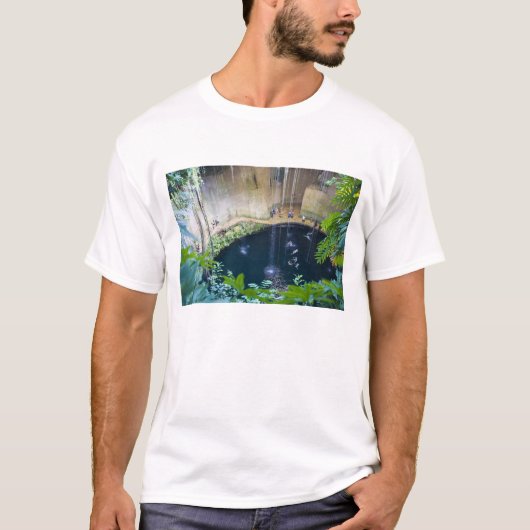 Mexico, Quintana Roo, bij Chichen Itza, T-shirt (Voorkant)