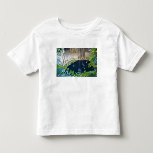 Mexico, Quintana Roo, nabij Chichen Itza, Kinder Shirts (Voorkant)