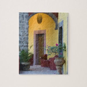 Mexico, San Miguel de Allende, Boogvormige ingang Legpuzzel