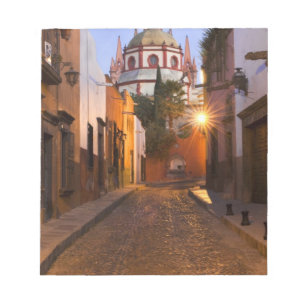 Mexico, San Miguel de Allende. Vroeg in de ochtend Notitieblok