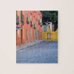 Mexico, San Miguel de Allende, Woningen langs Legpuzzel