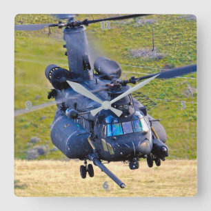 MH-47G CHINOOK VIERKANTE KLOK