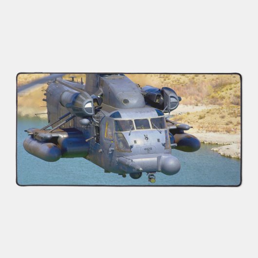 MH-53J PAVE LAAG BUREAUMAT (Voorkant)