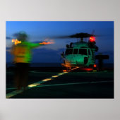 MH-60 Seahawk Helikopter landing op Zee Poster (Voorkant)