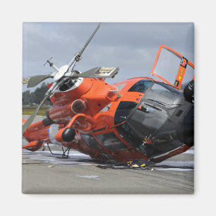 MH-65 Dolphin-helikopter neergestort op Arcata Air Magneet