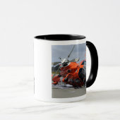 MH-65 Dolphin-helikopter neergestort op Arcata Air Mok (Voorkant rechts)