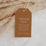 MIA Burnt Oranje Terracotta Modern Minimalist Cadeaulabel<br><div class="desc">Dit label voor cadeautjes biedt een schoon serif lettertype en een modern,  minimalistisch design met een verbrande oranje terracotta en beige kleurencombinatie. Bewerk eenvoudig alle formuleringen om tegemoet te komen aan de behoeften van uw baby shower,  vrijgezellenfeest,  bruiloft,  repetitief diner of andere evenementen.</div>