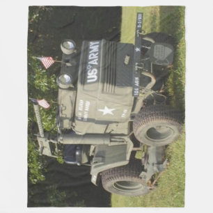 MIAI REAGAN GEVECHTSMAAIER FLEECE DEKEN