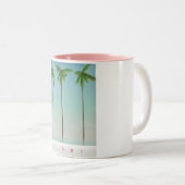 Miami, florida palmreisposter. tweekleurige koffiemok (Voorkant rechts)
