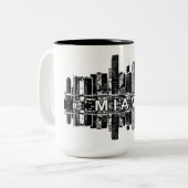 Miami, Florida skyline in zwart Tweekleurige Koffiemok (Voorkant links)
