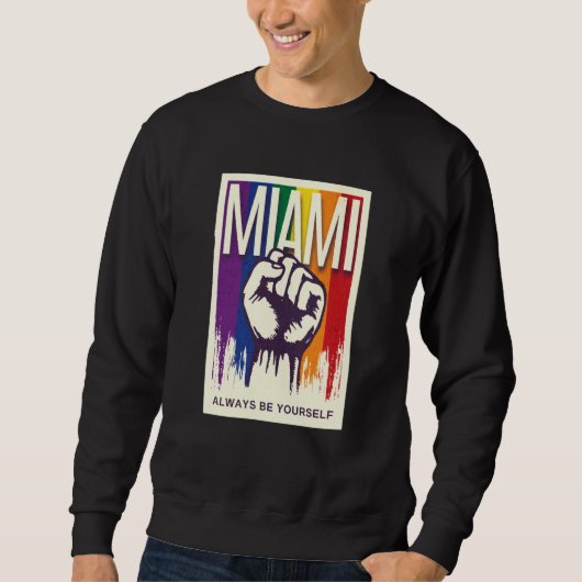Miami LGBTQ Pride Rainbow Flag Resist Fist Proud L Trui (Voorkant)