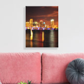 Miami skyline 's nachts, Florida Canvas Afdruk (Insitu (Woonkamer))