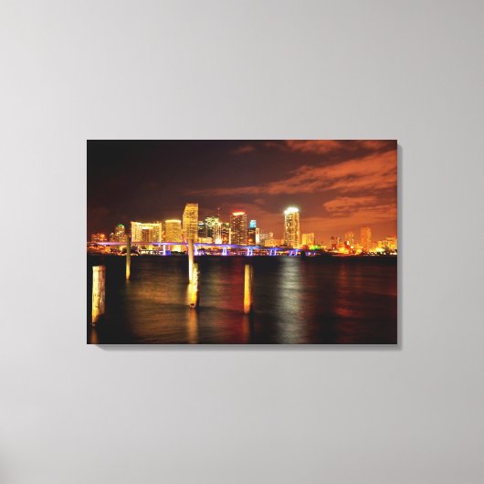 Miami skyline 's nachts, Florida Canvas Afdruk (Voorkant)