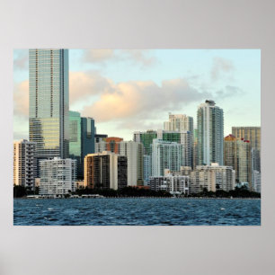 Miami skyscrapers tegen brede heldere hemel poster