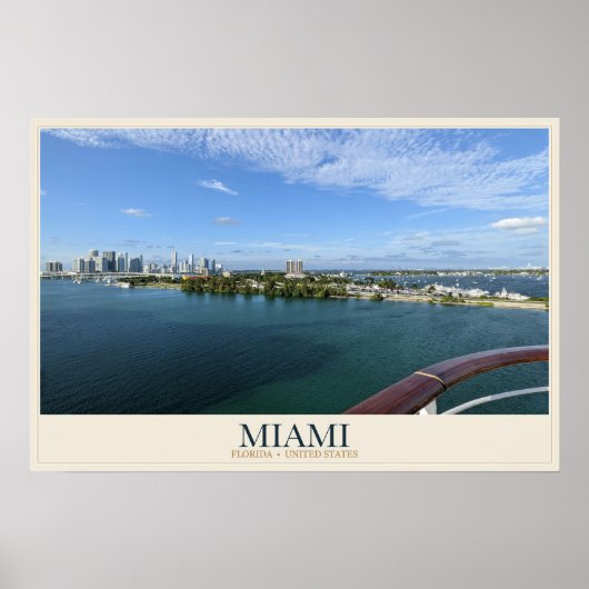 Miami-waterfront vanuit het water poster (Voorkant)