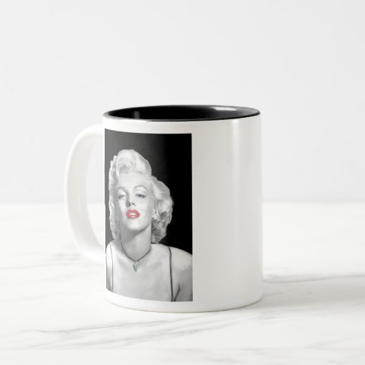 MIC01BWRD-V3 Kijk of Love Emerald Heart.tif Tweekleurige Koffiemok (Voorkant links)