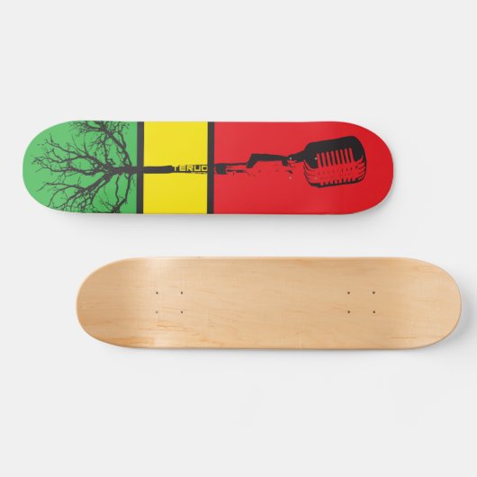 "MIC ROOTS" PERSOONLIJK SKATEBOARD (Horizontaal)