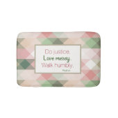 Micah 6:8 Roze Diamond Geometric Bath Mat. Badmat (Voorkant)