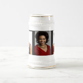 MICHELLE OBAMA, EERSTE LADY STEIN BIERPUL (Center)