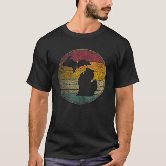 Michigan  Distress Retro Style Silhouette T-shirt